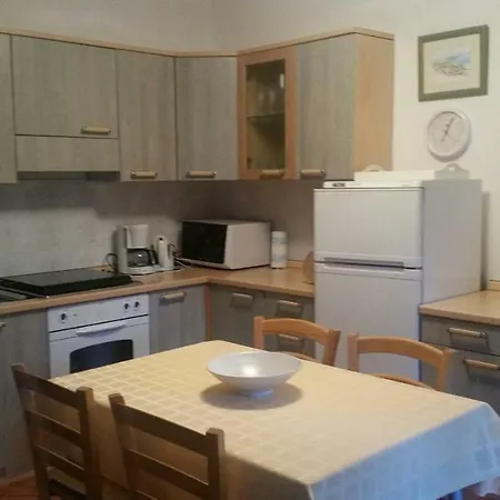 Apartament Branko With Free Parking Ičići