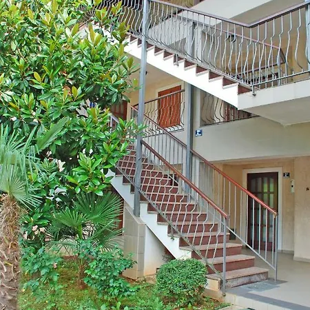 Branko Appartement *