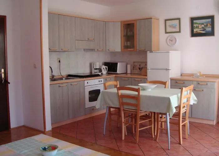 Branko With Free Parking Ičići