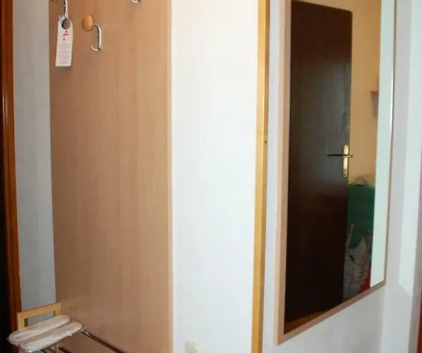 Branko With Free Parking Ičići