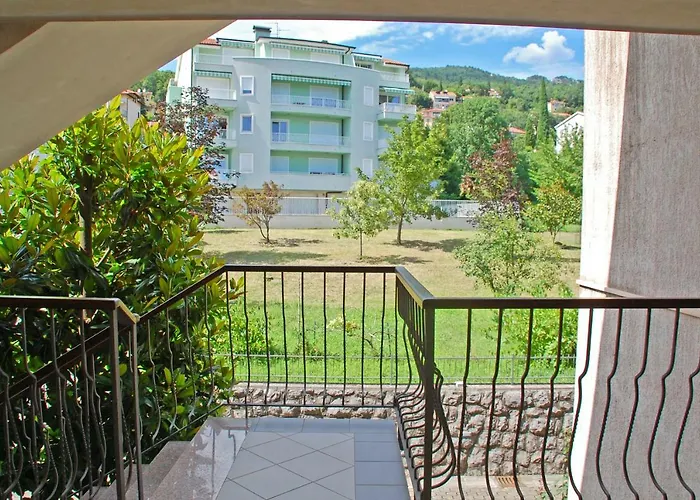 Branko With Free Parking Ičići